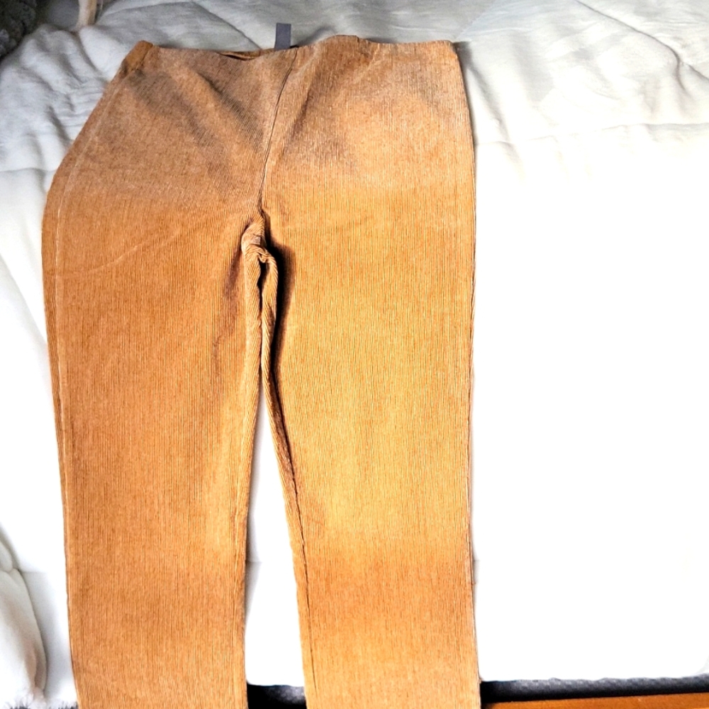 Corduroy split hem pants